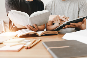 灵活间隔多功能 二房一厅设计巧妙变布局